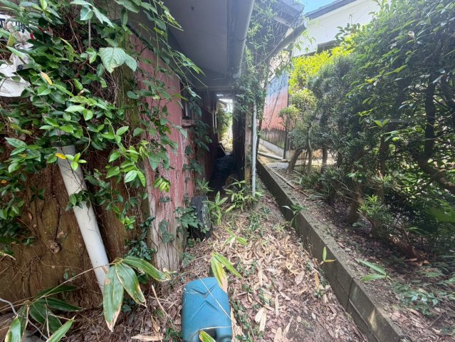 久留米市草野町紅桃林　中古戸建　の庭