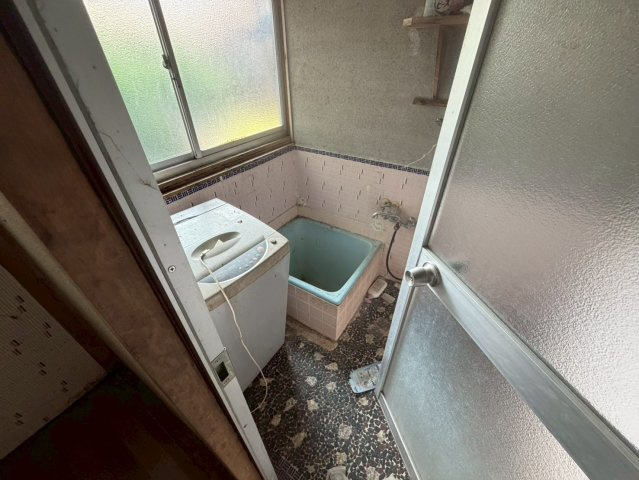 久留米市草野町紅桃林　中古戸建　の浴室