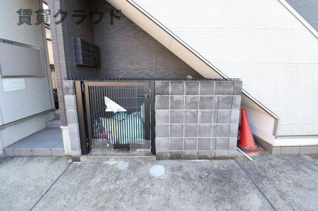 ドメーヌ・アンのその他|ゴミ捨て場