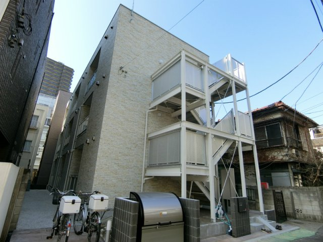 リブリ・西新宿の外観|外はこのようになっています