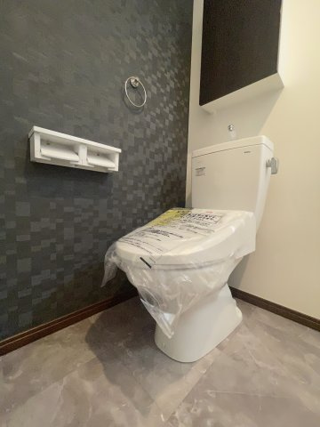 ログライフ東六郷のトイレ|清潔感のあるトイレです