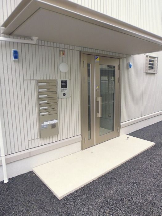 ボナール下硯川のエントランス