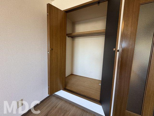 エル古川の収納