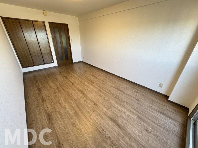 エル古川の内装