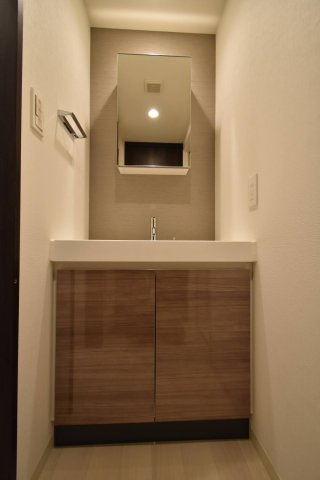パークアクシス名古屋山王橋の洗面所|明るい洗面所です