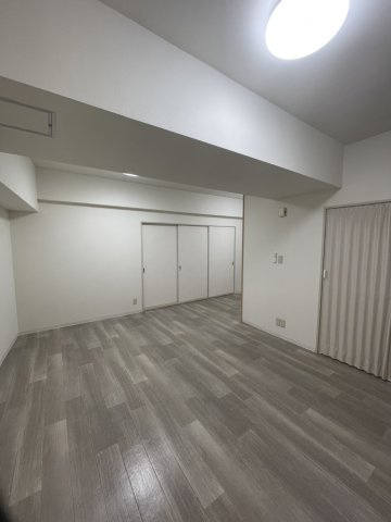 イヌイハイム市谷の居間・リビング|使いやすいリビングです