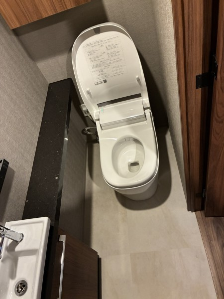 クリオ市谷薬王寺のトイレ|落ち着いたトイレです