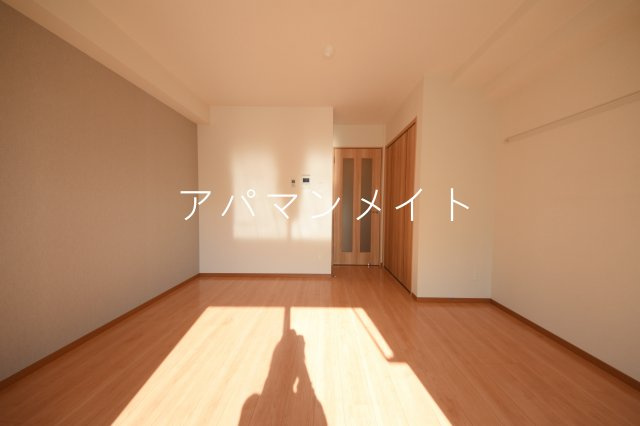 【寝室】 | フローラ東戸塚 | 寝室にぴったりのお部屋です
