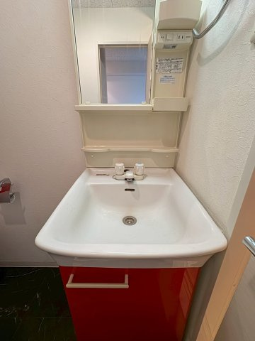 福岡市東区東浜１丁目の賃貸マンションの独立洗面台