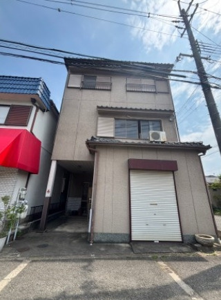 伊加賀西町　中古一戸建て
