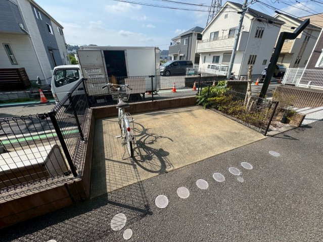 稲城市百村のアパートのその他共用部分
