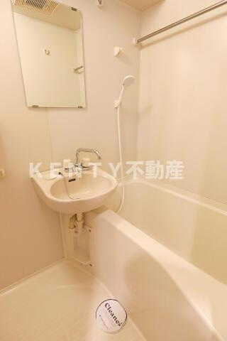 【浴室】 | スカイコート田園調布 | ゆったり過ごせるお風呂です