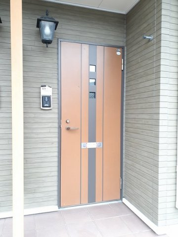 ベル　セレーノ　Ｃ棟の玄関