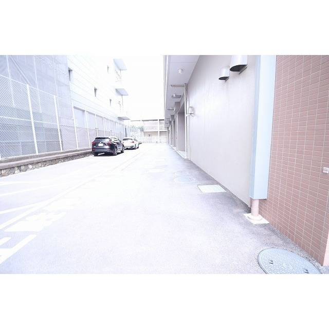 ブレス蔵前の駐車場