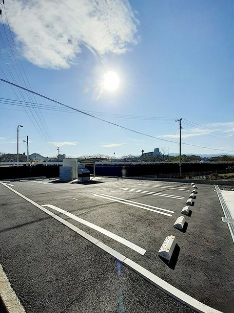 クラール東村　Ｋの駐車場