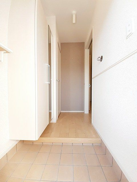 クラール東村　Ｋの玄関