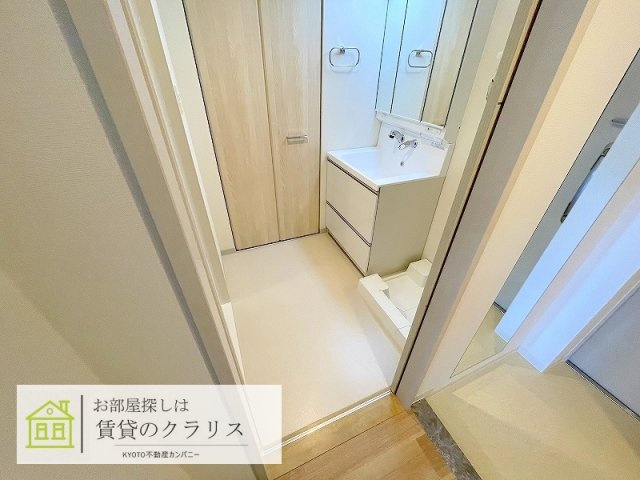 KCCフラット西京極の洗面所