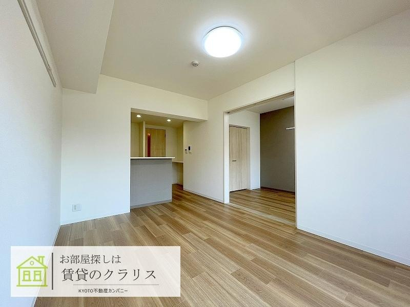 KCCフラット西京極の居間・リビング