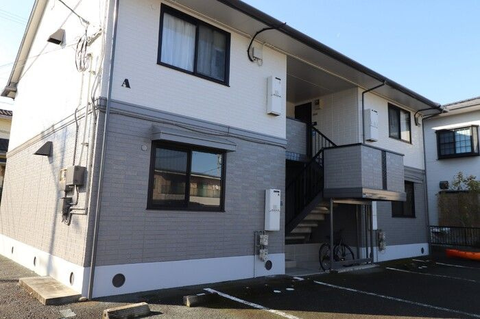 ルミエール楡木　A棟の外観
