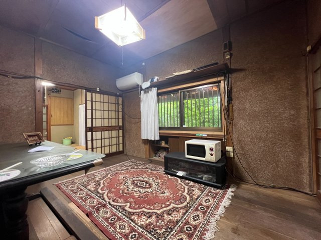 朝倉市荷原　中古戸建　の洋室