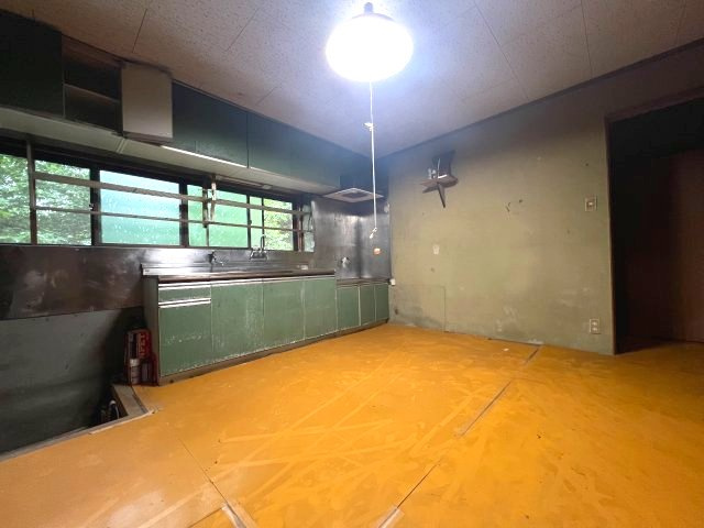 朝倉市荷原　中古戸建　のキッチン
