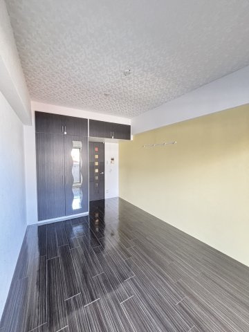 福岡市南区塩原２丁目の賃貸マンションの居間・リビング