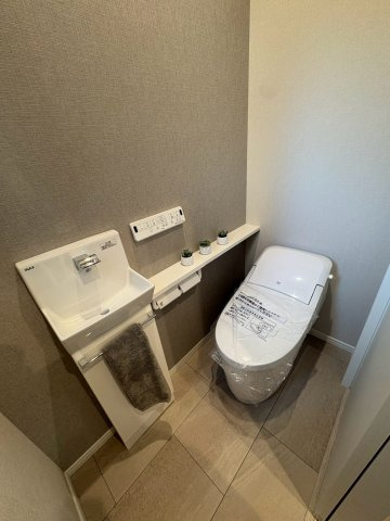 垂水区桃山台3丁目　新築戸建て　2号地のトイレ|トイレもきれいです