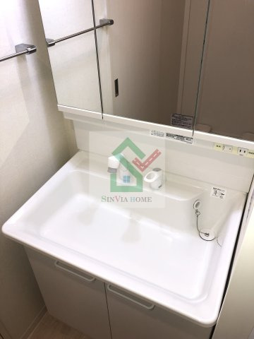 グレイスコート練馬の独立洗面台