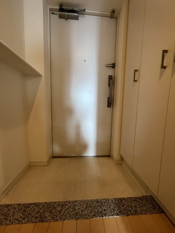 【玄関】