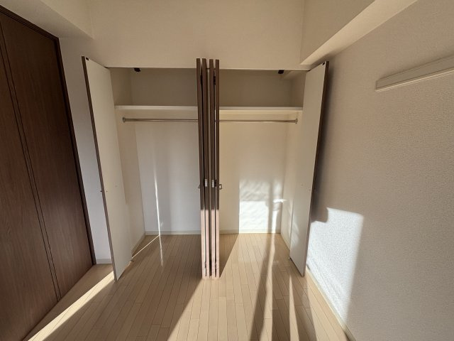 プレサンス桜通グレイスの内装