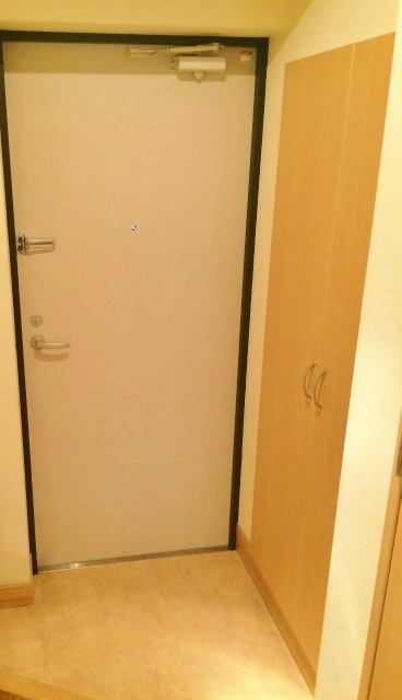 スパシエフィールドS新都心の玄関|別部屋参照写真