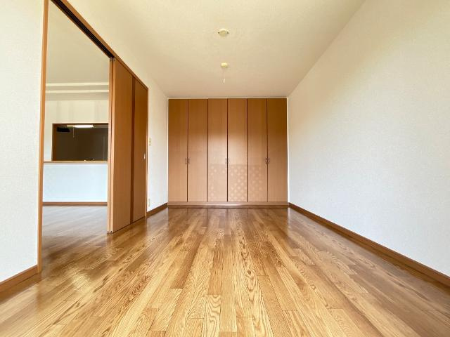 ローズガーデン長塚Ⅰの内装|洋室