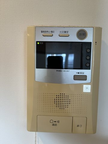 【TVモニター付きインターフォン】