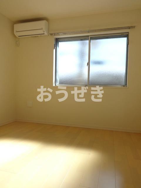 サンコート南太田の居間・リビング