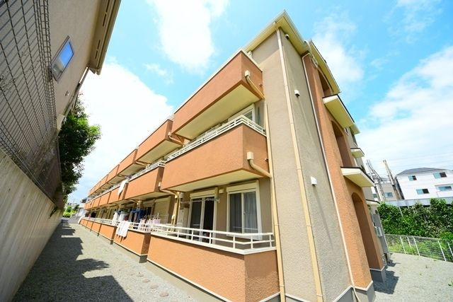 ドルチェ横濱鶴ヶ峰