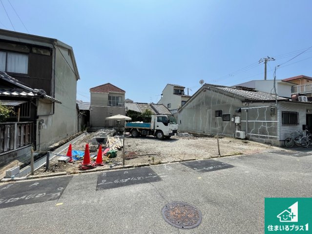 尼崎市西難波町　第2期　新築一戸建ての外観|現在の進捗状況です！順調に作業進行中、完成が待ち遠しいです！詳細の間取り等、お気軽にお問い合わせください！