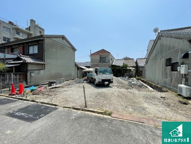 尼崎市西難波町　第2期　新築一戸建ての外観|現在の進捗状況です！順調に作業進行中、完成が待ち遠しいです！詳細の間取り等、お気軽にお問い合わせください！