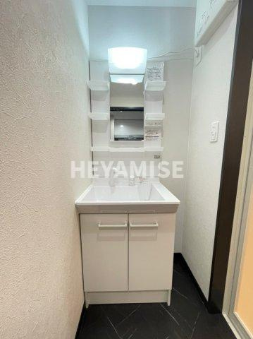 デ・クメール寺町通りの洗面所|※同間取りの別のお部屋の写真です※
