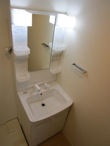 Casa市宿通りの独立洗面台