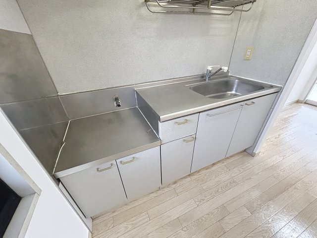 フレグランスセフィロE棟のキッチン|使いやすいキッチンです