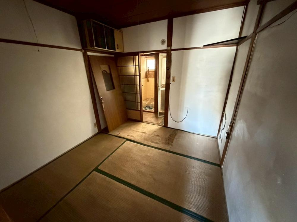 近江八幡市中小森町　中古戸建