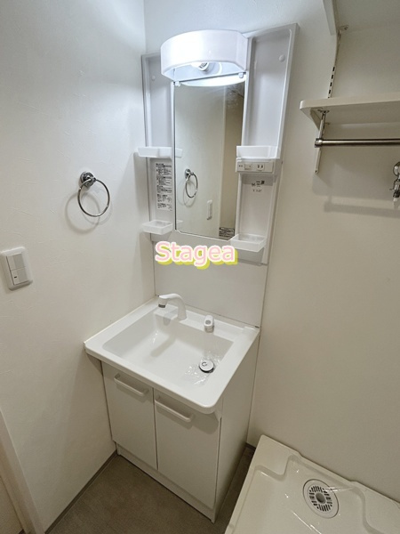 robot home 愛宕町Bの洗面所