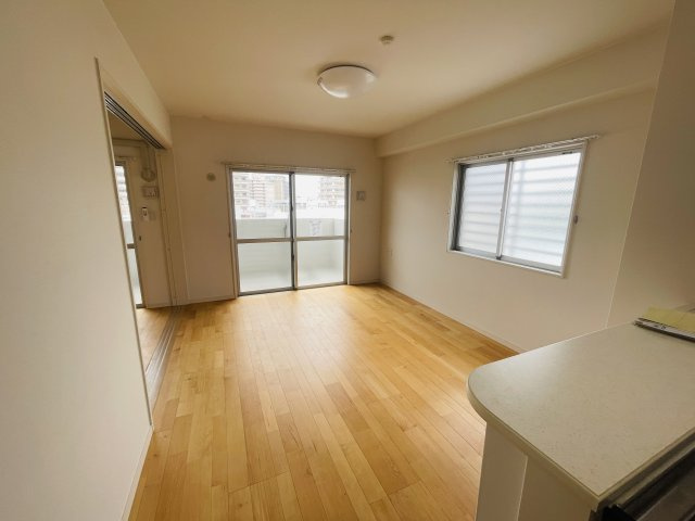 リグ・シャトレの居間・リビング|※写真はすべて別部屋のお部屋の写真となり、参考写真です。現状優先となります。