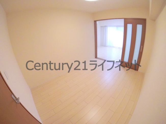 【寝室】 | ニシテンマワイズヴィレッジ