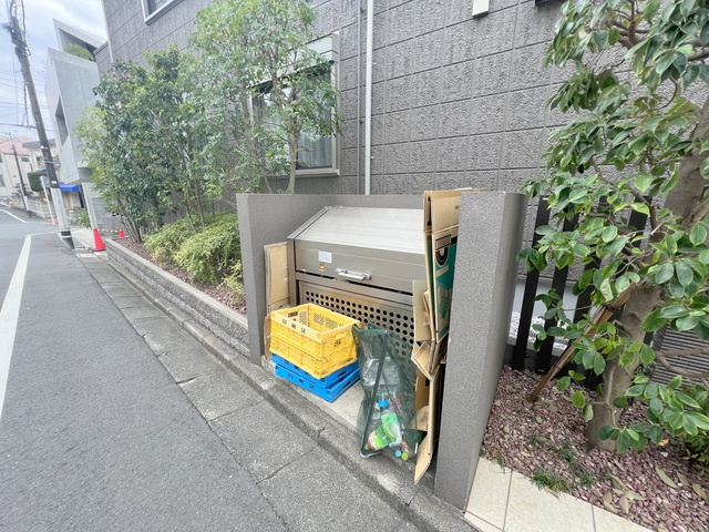 グレイス柿の木坂のその他共用部分|★敷地内ゴミストッカー★