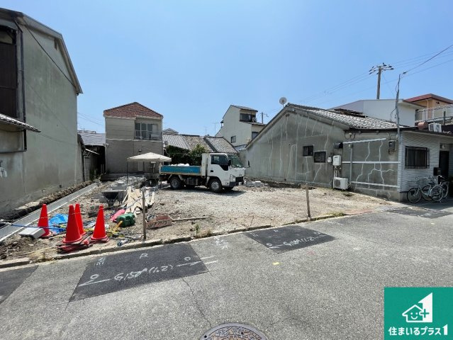 尼崎市西難波町　第2期　新築一戸建ての外観|現在の進捗状況です！順調に作業進行中、完成が待ち遠しいです！詳細の間取り等、お気軽にお問い合わせください！