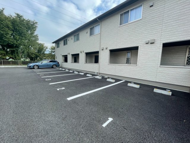PROMENADEの駐車場