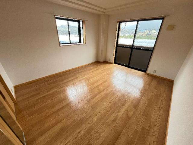 ミストラルⅢの内装|洋室