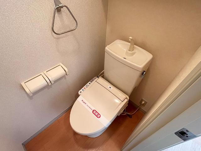 サニースクエアーⅠのトイレ|シャワー付トイレ
