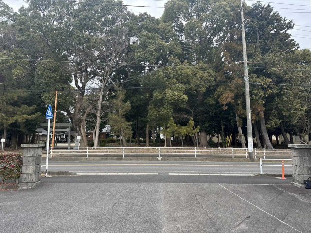来迎寺貸工場の駐車場